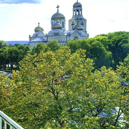 By The Cathedral - Center - 2 Bedroom Flat Apartman