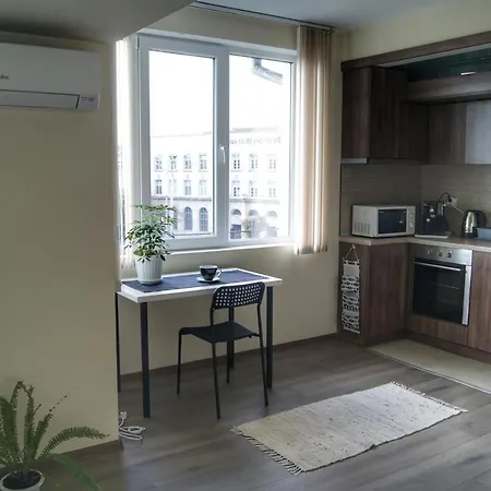 By The Cathedral - Center - 2 Bedroom Flat Várna