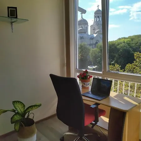 By The Cathedral - Center - 2 Bedroom Flat