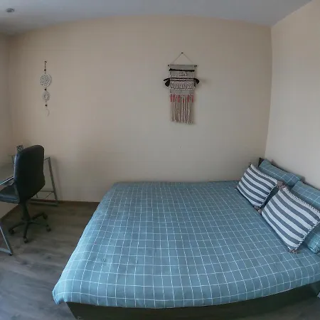 By The Cathedral - Center - 2 Bedroom Flat Warna