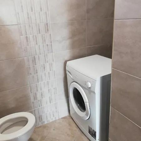 By The Cathedral - Center - 2 Bedroom Flat Warna