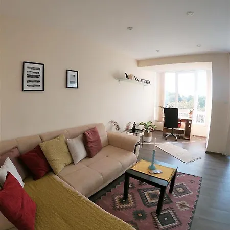 By The Cathedral - Center - 2 Bedroom Flat