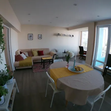 By The Cathedral - Center - 2 Bedroom Flat アパート